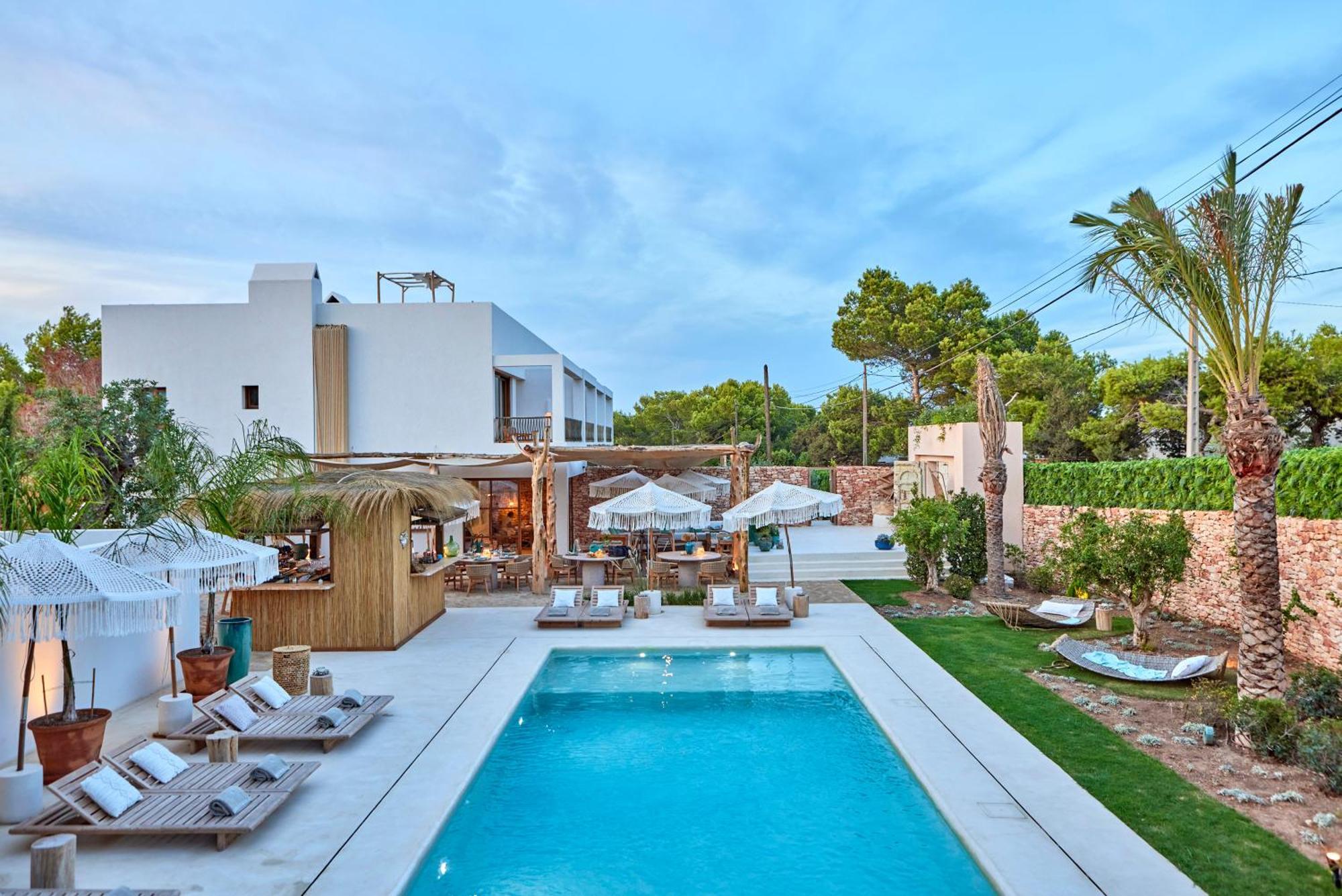 Mar Suites Formentera By Universal Beach Hotels Es Pujols Exterior foto