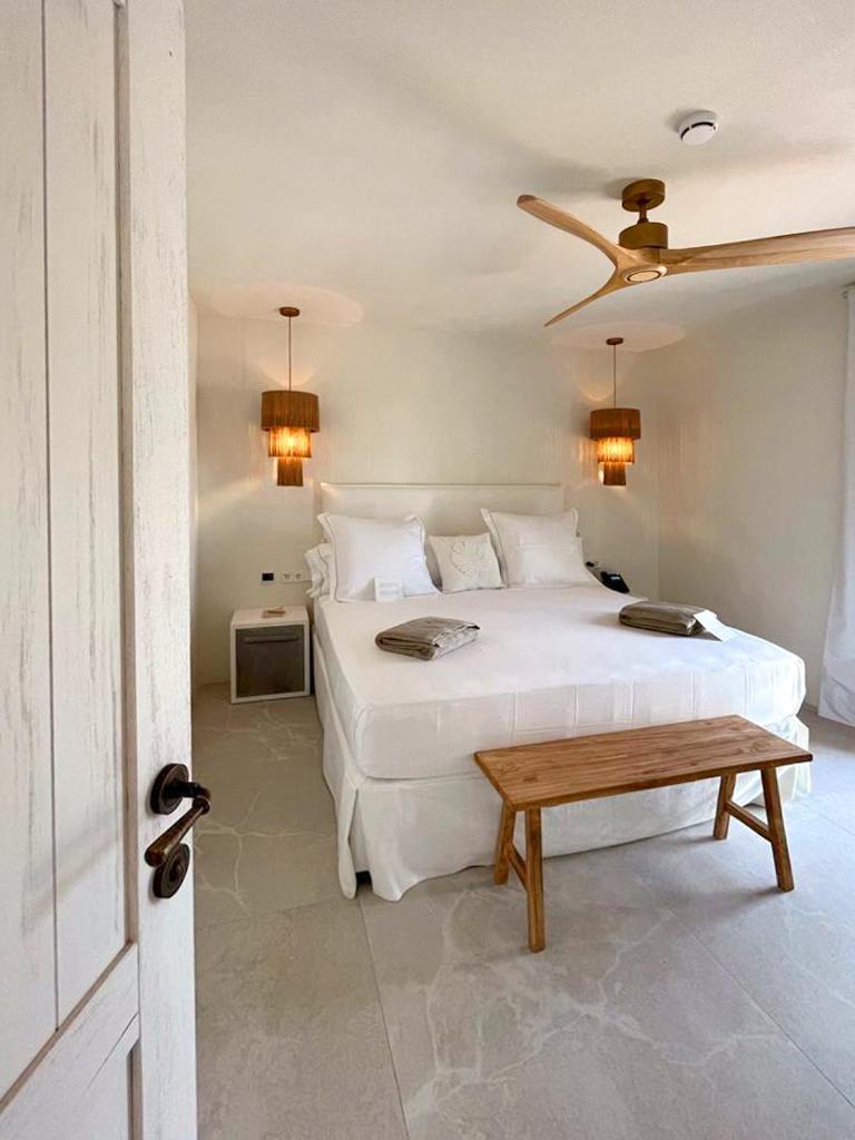 Mar Suites Formentera By Universal Beach Hotels Es Pujols Exterior foto